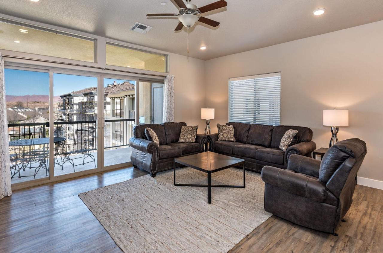 | S404-The Penthouse-Fourth Floor 3-bedroom Pool View