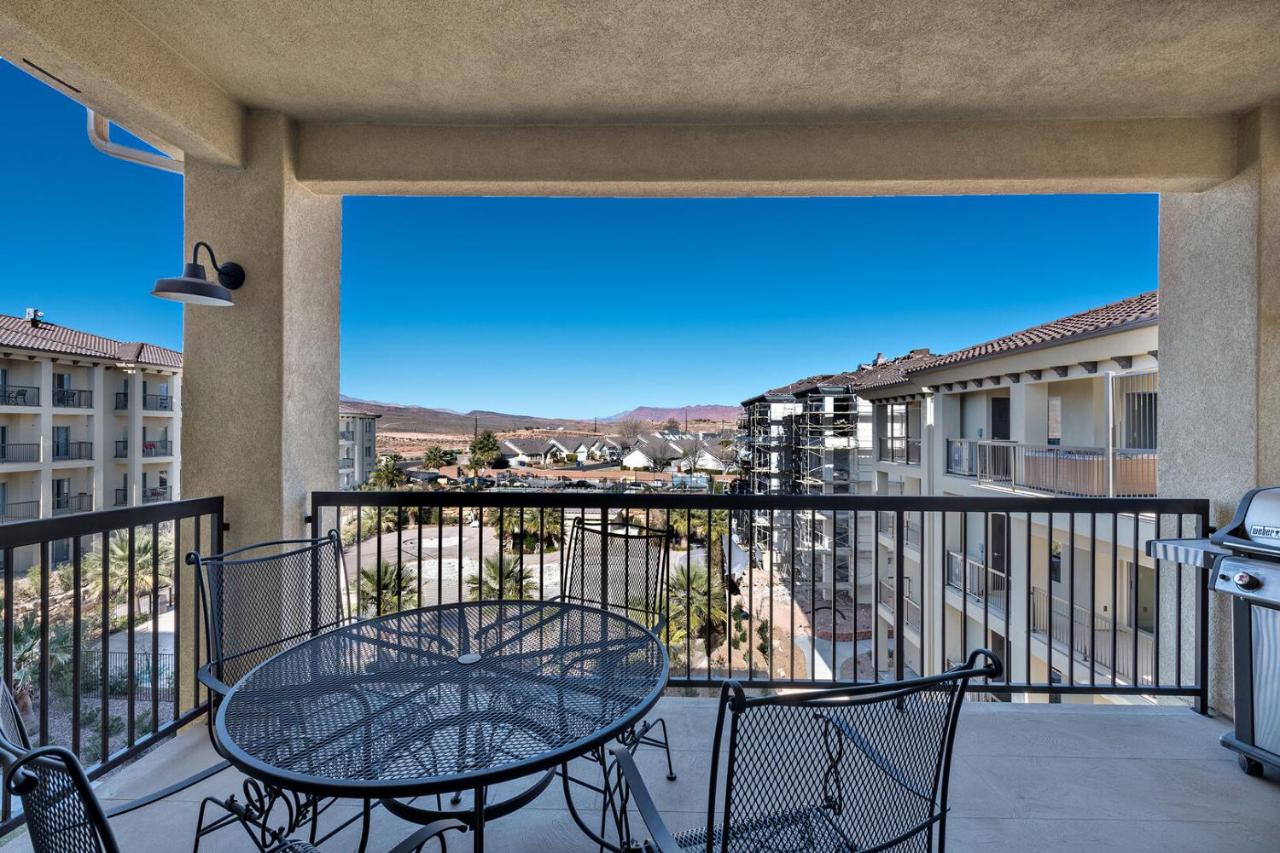 | S404-The Penthouse-Fourth Floor 3-bedroom Pool View