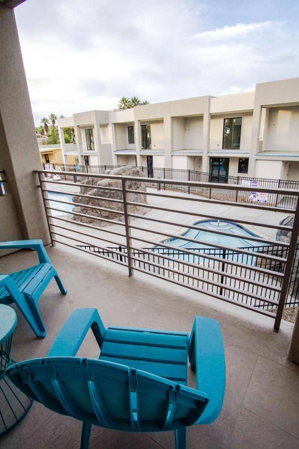 | Lofts 13 4-bedroom Modern Loft Steps from the Pool
