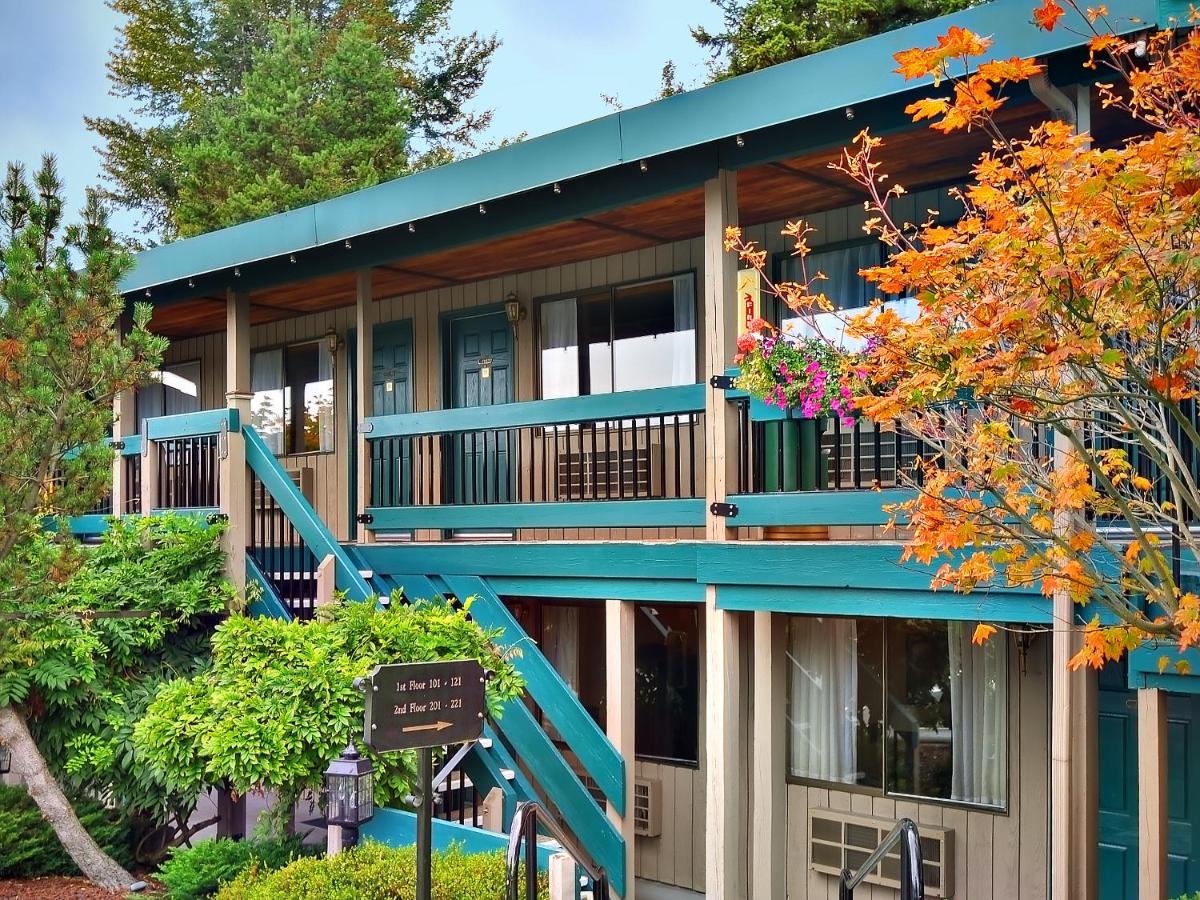 | Coachman Inn Oak Harbor