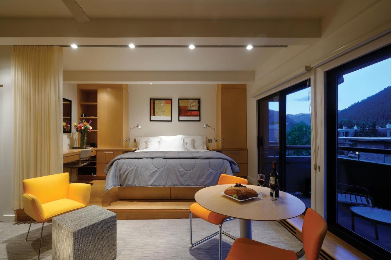 | Aspen Square Condominium Hotel