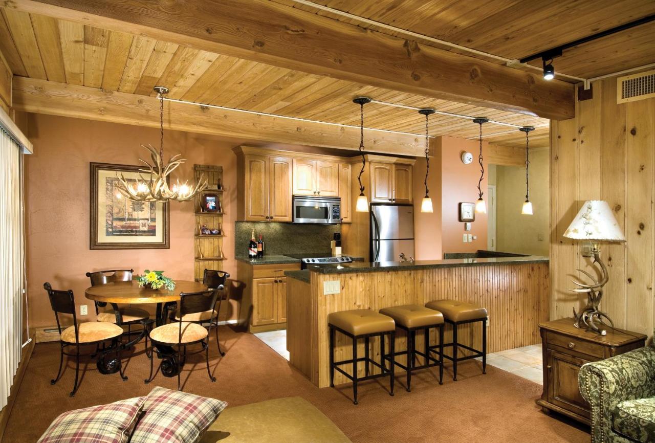| Aspen Square Condominium Hotel