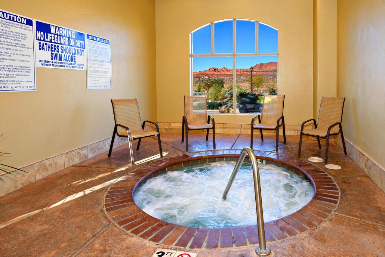 | D6-The Turtle Wall Suite-Ground Floor 2-bedroom Hillside View