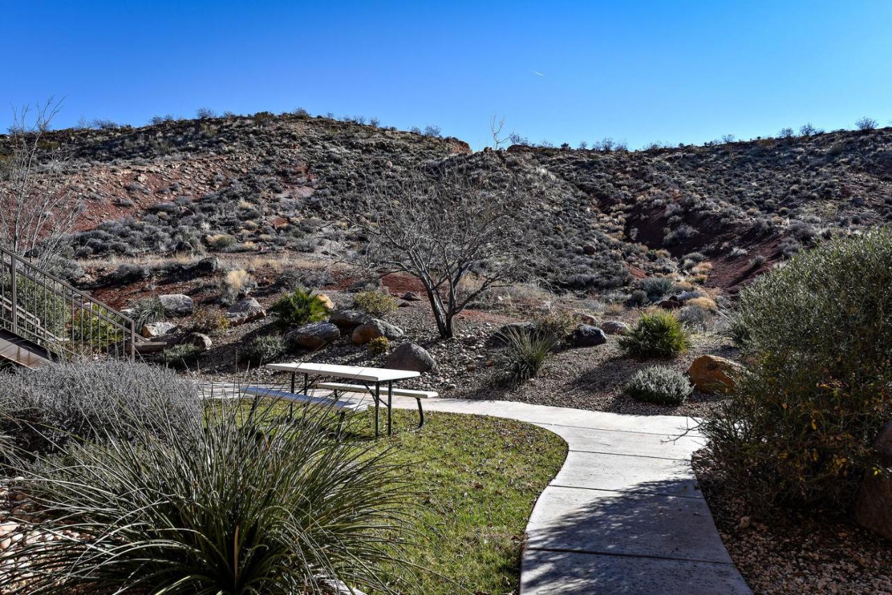 | D6-The Turtle Wall Suite-Ground Floor 2-bedroom Hillside View