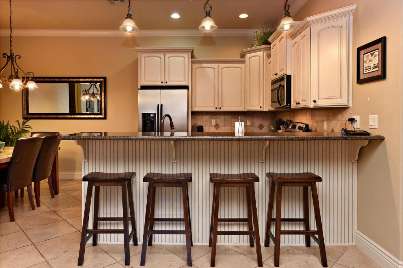 | D6-The Turtle Wall Suite-Ground Floor 2-bedroom Hillside View