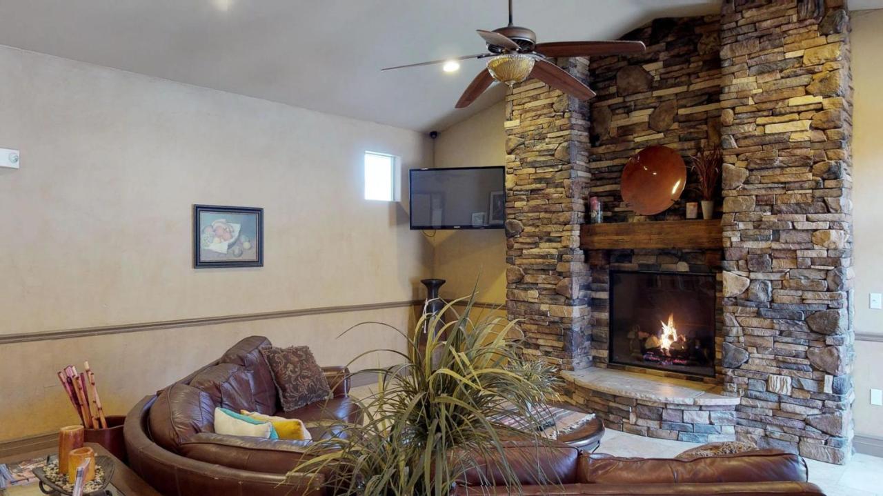| Coral Springs Clubhouse