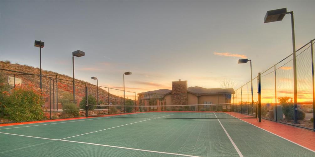 | D13-Amazing Red Cliff View-Third Floor 3-bedroom Sunset View
