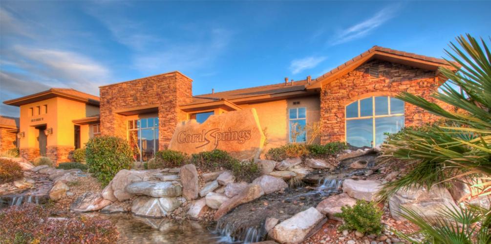 | D13-Amazing Red Cliff View-Third Floor 3-bedroom Sunset View