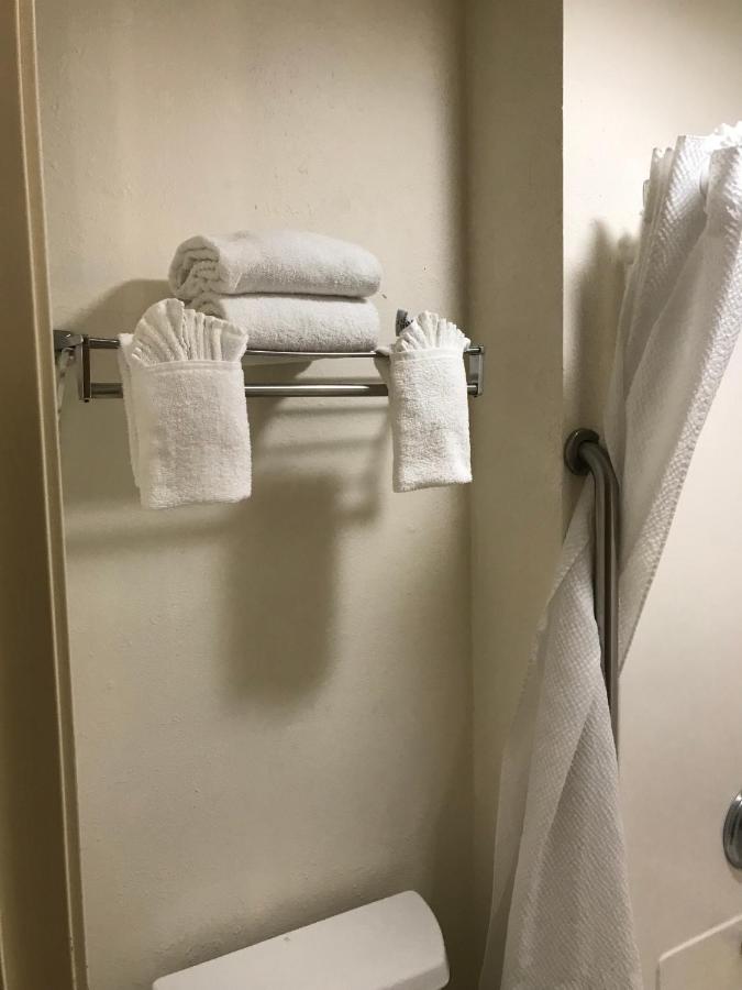 King Room - Non-Smoking at The Best Inn & Suites