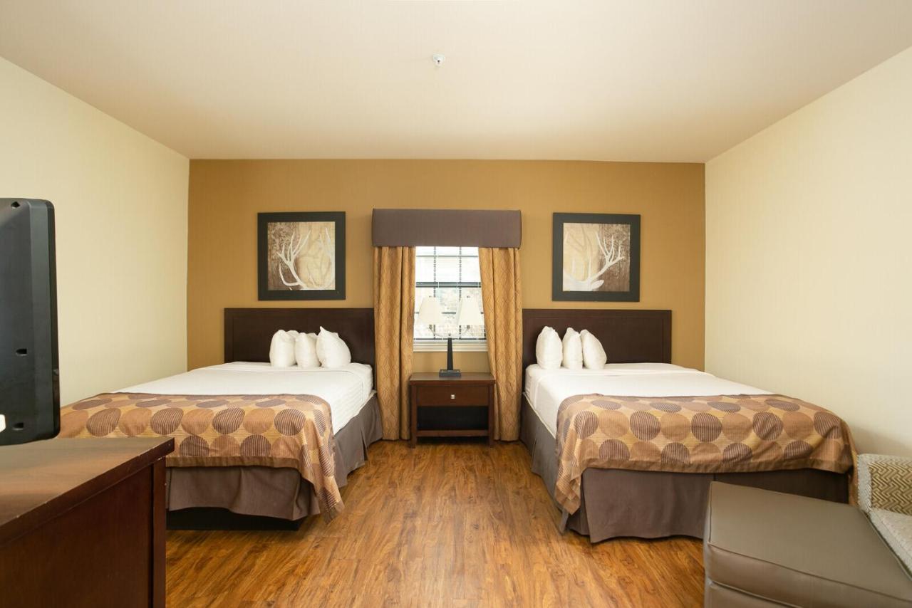| The Lodge At Kenedy