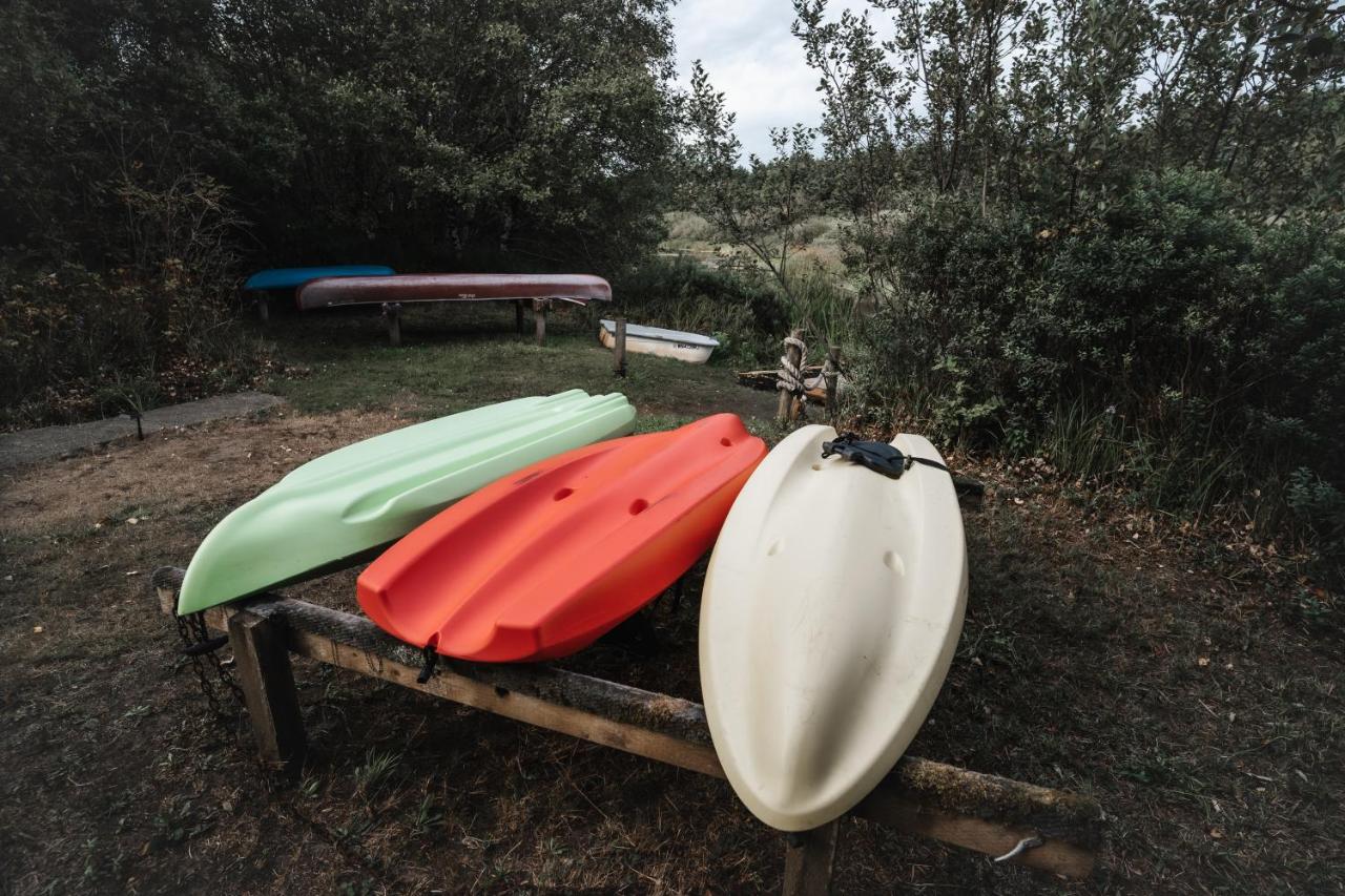 | Surfcrest Resort