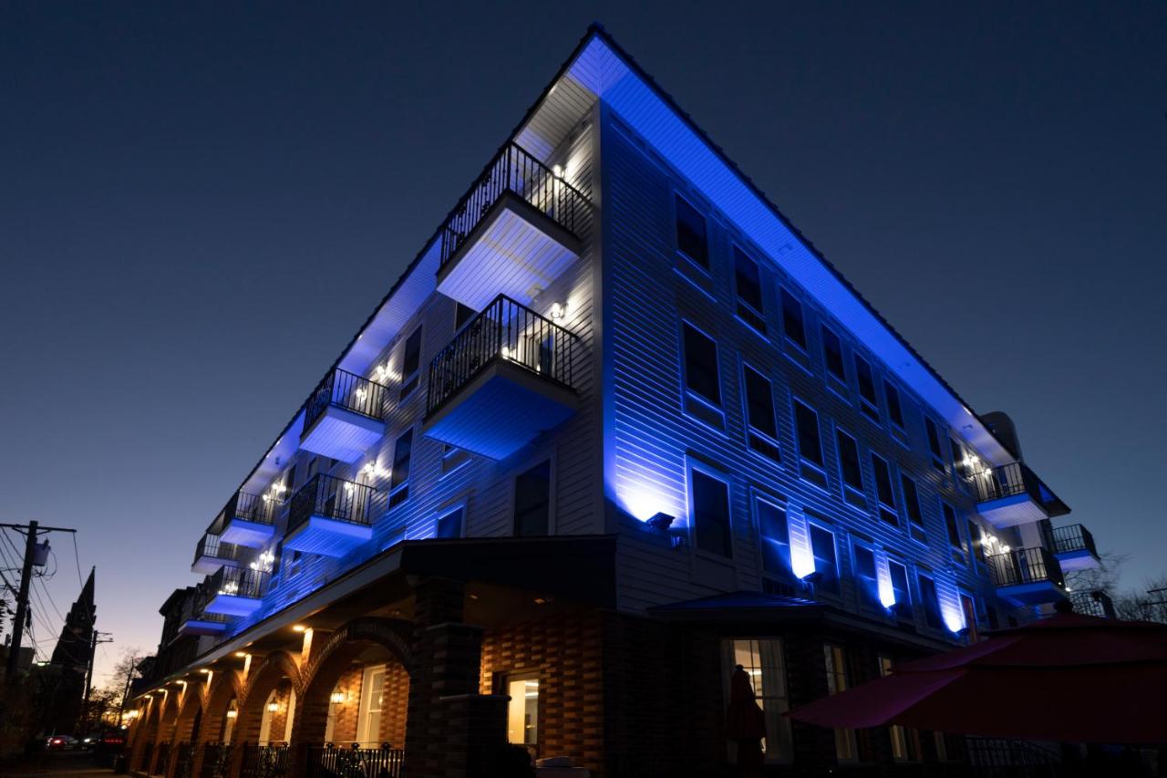 | Orange Inn Boutique Hotel