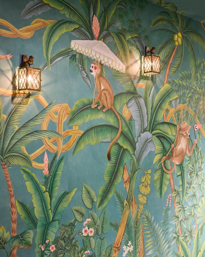 | The Colony Hotel