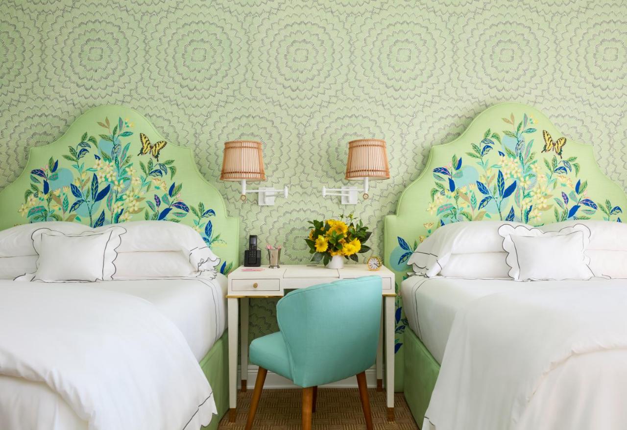 | The Colony Hotel