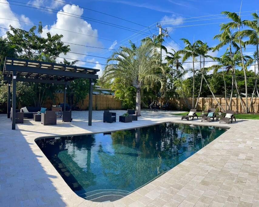 | The House with the Best Pool Area in Ft Lauderdale