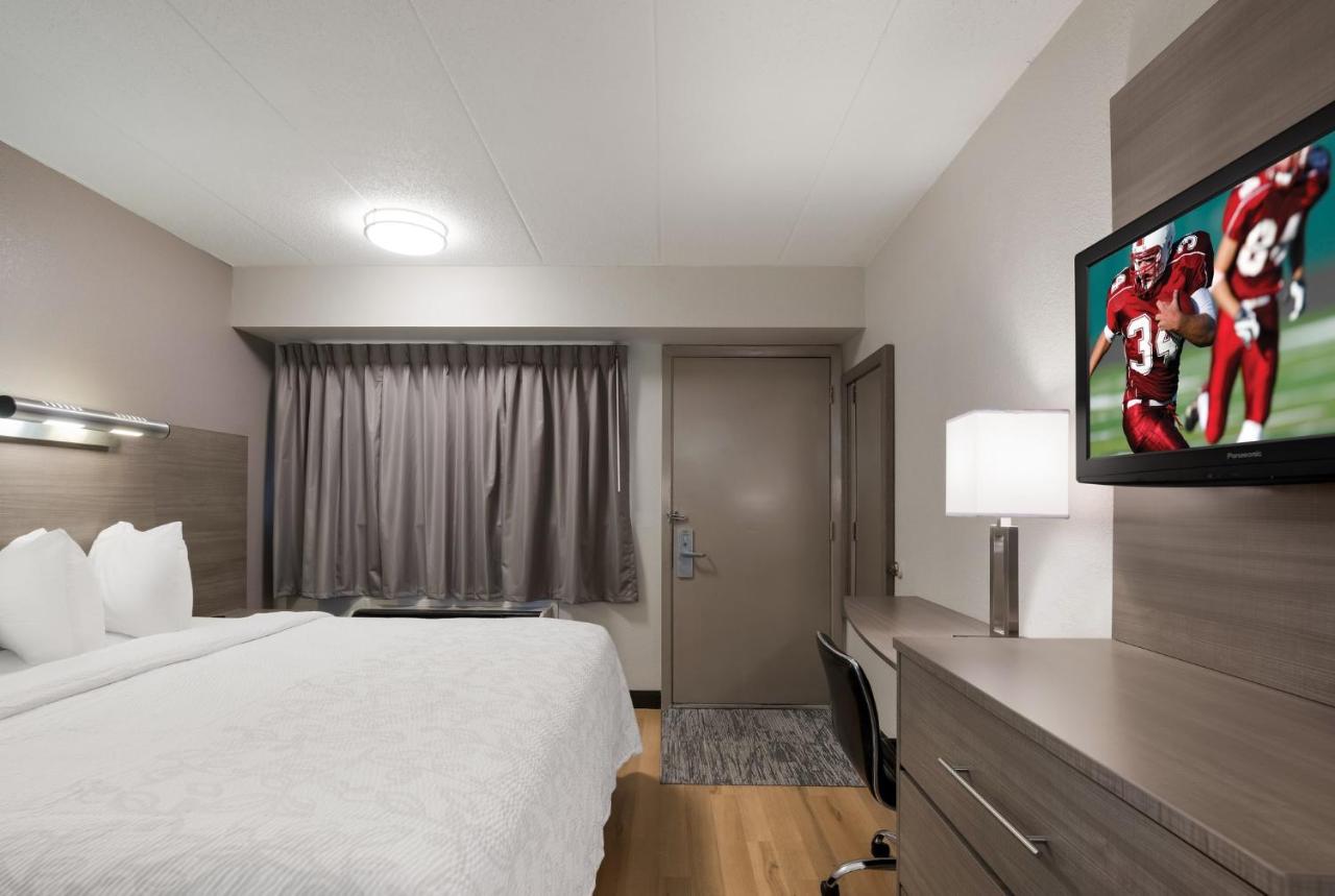 Standard King Room Smoke Free at Red Roof Inn PLUS+ Chicago - Naperville