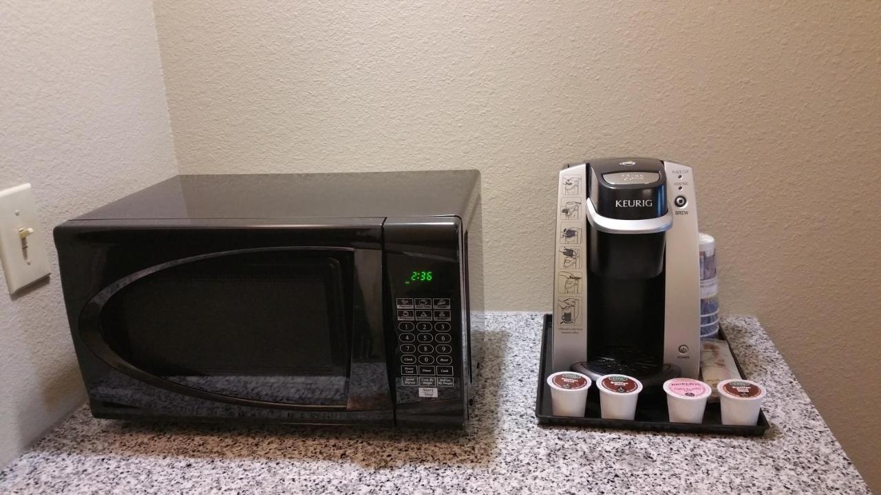 King Room - Non-Smoking at Best Western Plus Boardman Inn & Suites