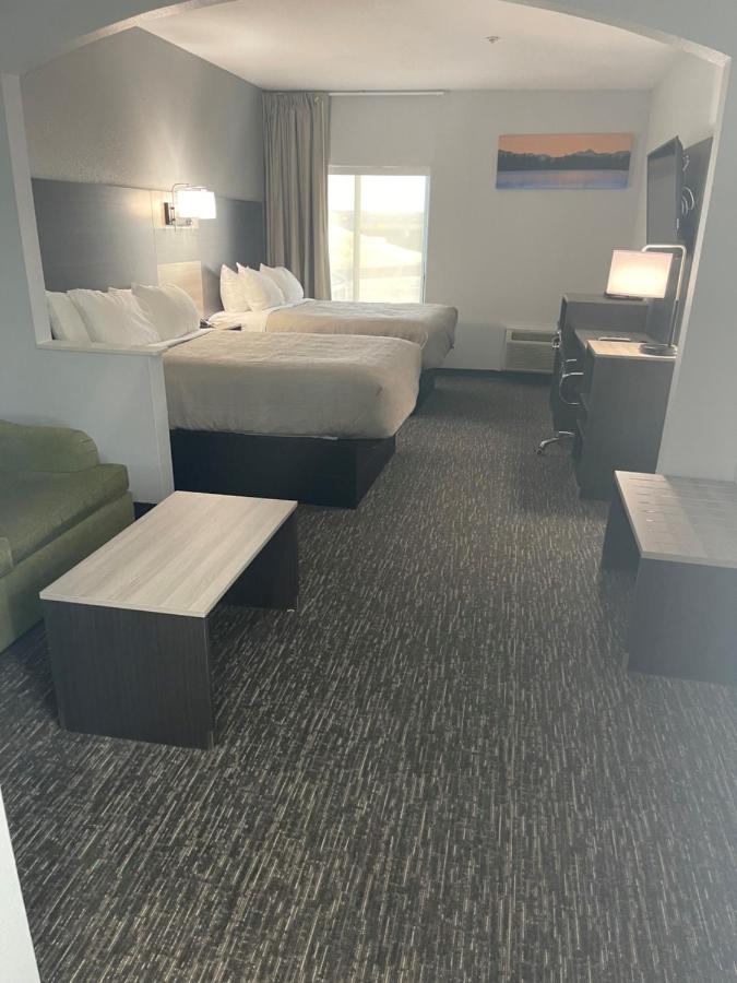 Queen Suite with Two Queen Beds - Non Smoking at Quality Suites Abilene Mall Area