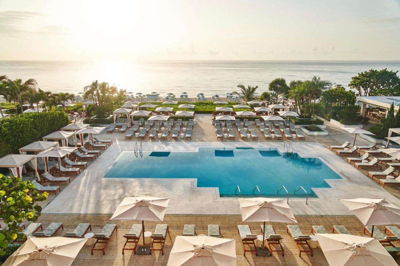 Double Room with Two Double Beds - Ocean View at Four Seasons Resort Palm Beach