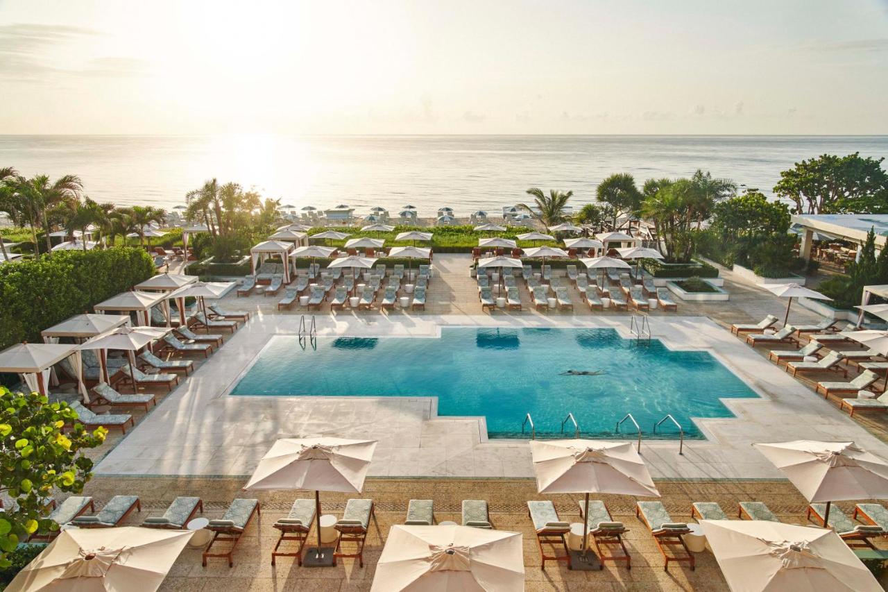 King Room - Ocean View at Four Seasons Resort Palm Beach