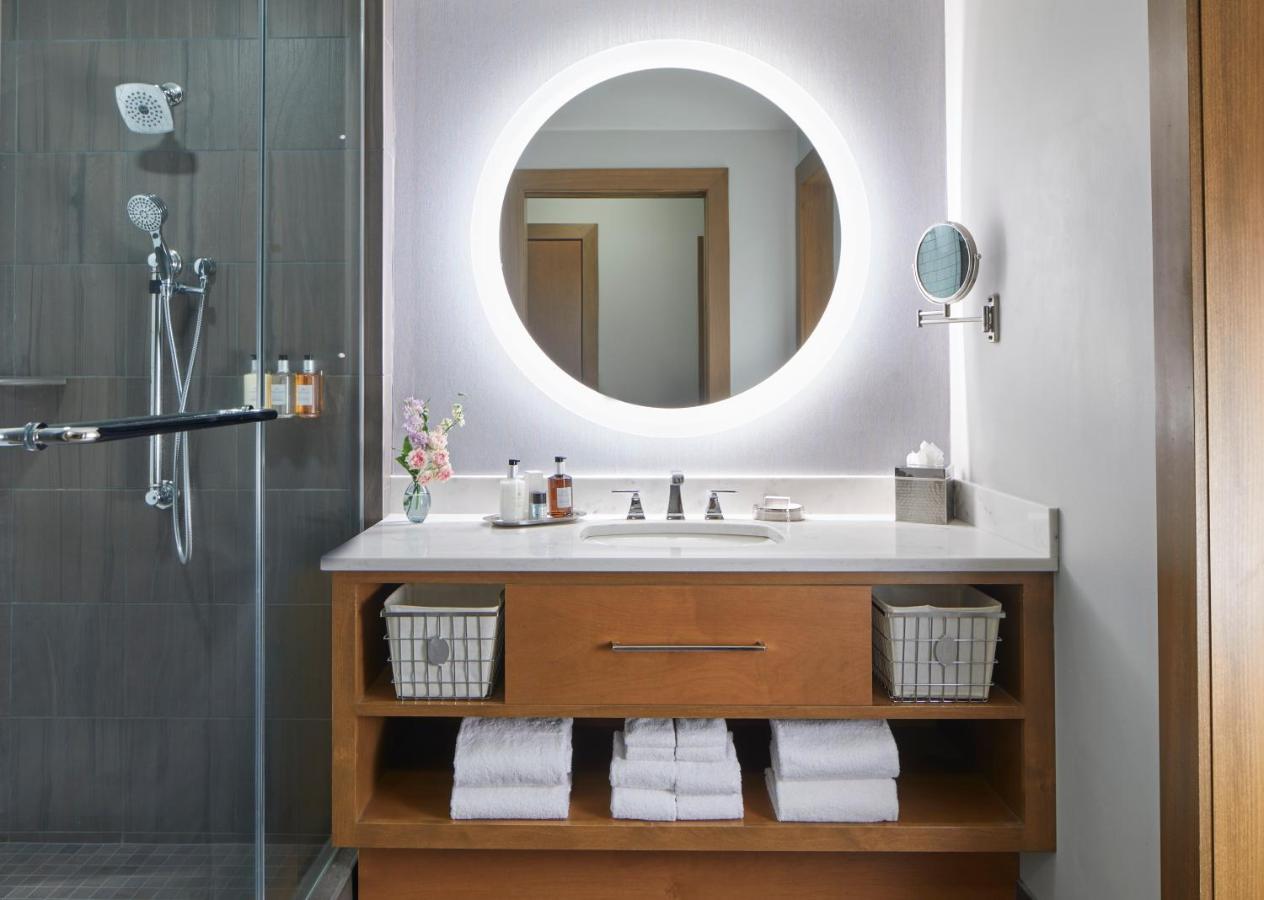Junior Suite at The Hotel Landing