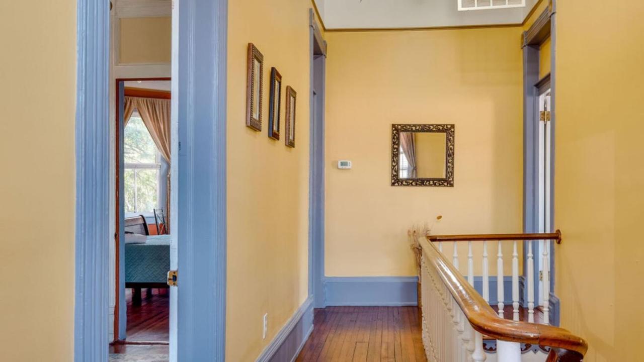 | Forsyth Park 2 Bedroom Beauty