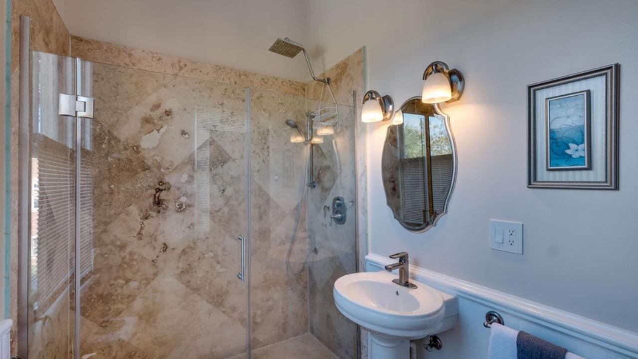 | Forsyth Park 2 Bedroom Beauty