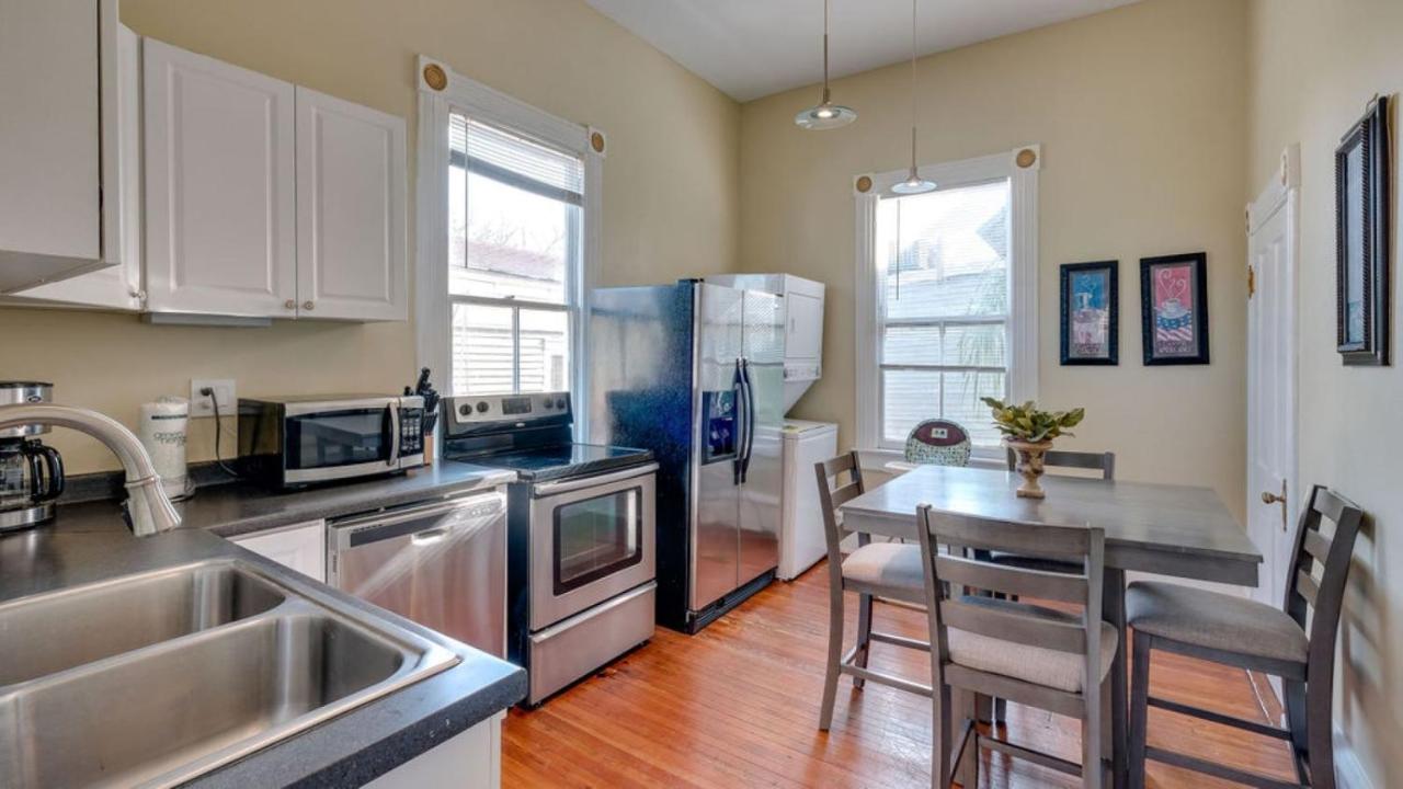 | Forsyth Park 2 Bedroom Beauty