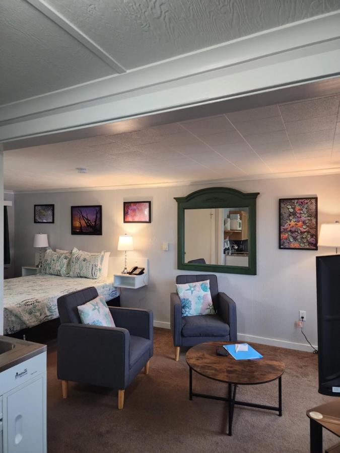 | Inn at Arch Rock
