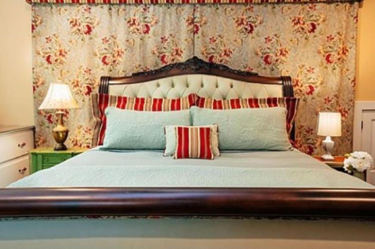 | The Bird & Butterfly Inn