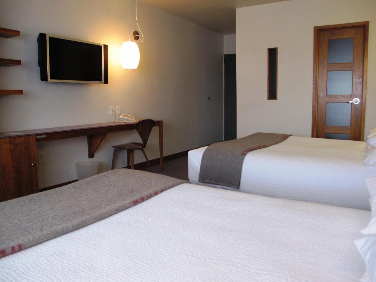 Queen Room with Two Queen Beds at Modern Hotel