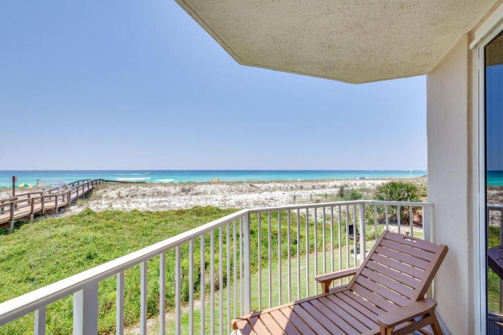  | NEW AMAZING VIEWS LOCATION ONLY 42 CONDOS PRIVATE BEACH HOLIDAY ISLE IN DESTIN !