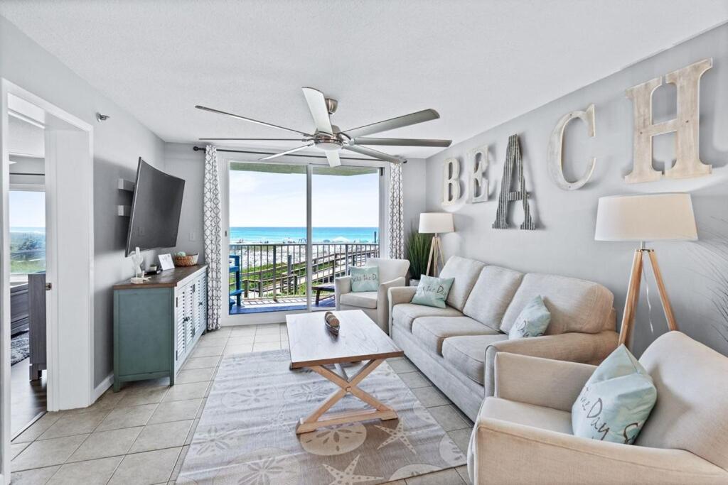 | NEW AMAZING VIEWS LOCATION ONLY 42 CONDOS PRIVATE BEACH HOLIDAY ISLE IN DESTIN !
