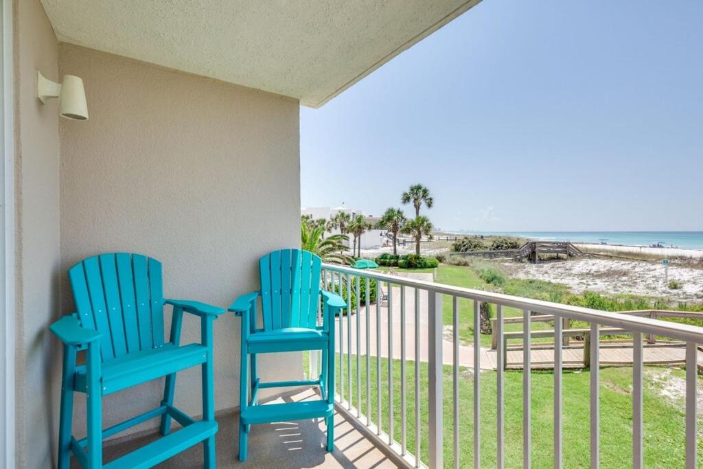 | NEW AMAZING VIEWS LOCATION ONLY 42 CONDOS PRIVATE BEACH HOLIDAY ISLE IN DESTIN !