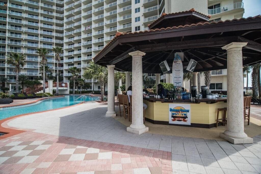 | MOST DESIRED BEST VIEWS SHORES CORNER UNIT NO ELEVATOR NEEDED 3RD FL FREE PARK