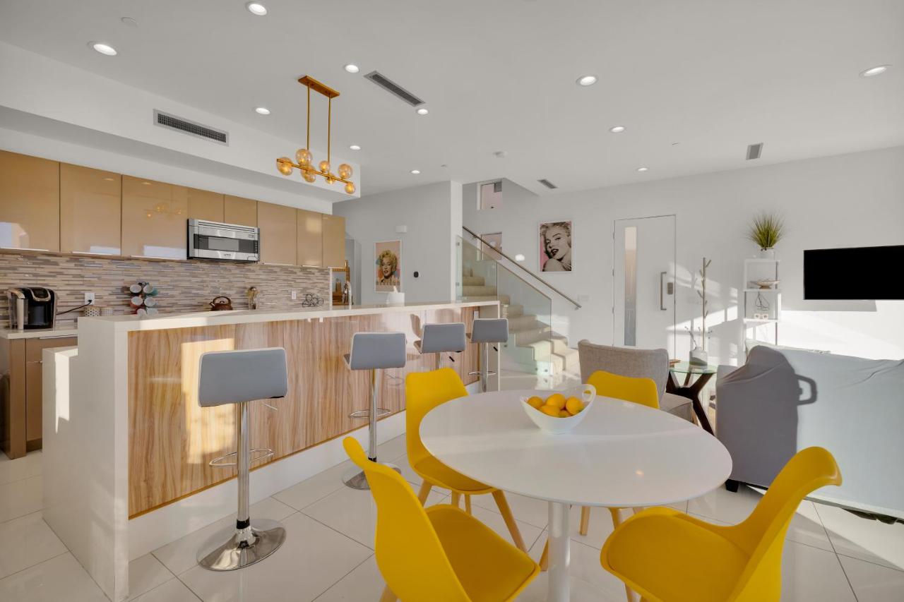  | Breathtaking Luxury Villa Architectural Jewel