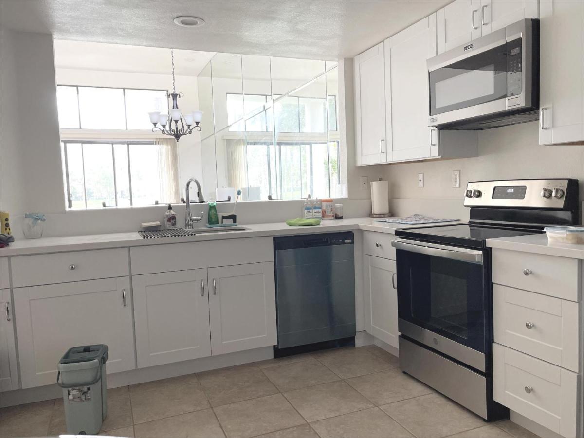  | Nicely furnished 3B2B Townhouse in the Palmer Residential at PGA West