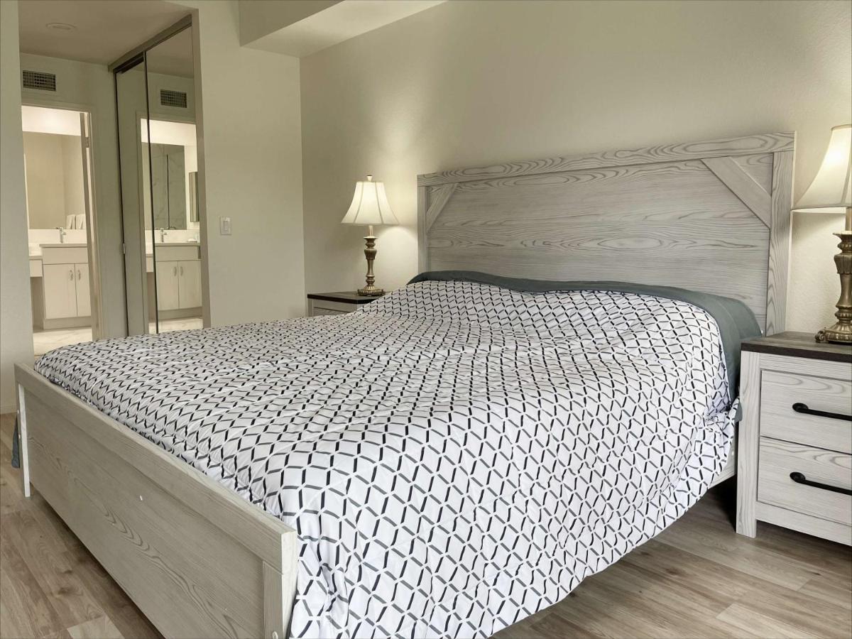  | Nicely furnished 3B2B Townhouse in the Palmer Residential at PGA West