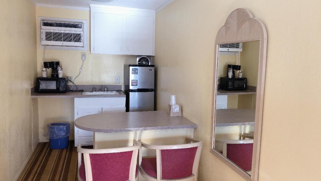  | Royal Palace Inn and Suites Myrtle Beach Ocean Blvd