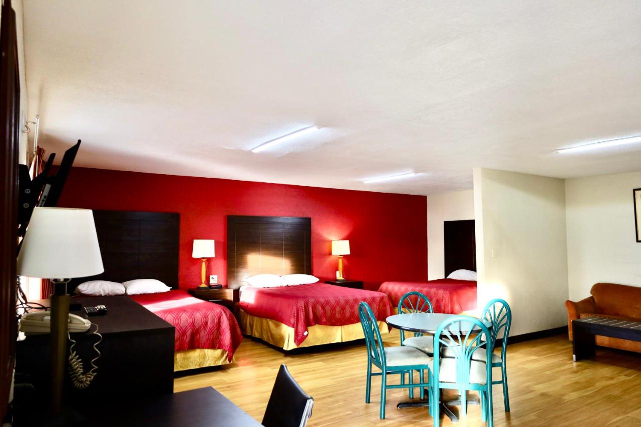 | Rodeway Inn - Pauls Valley