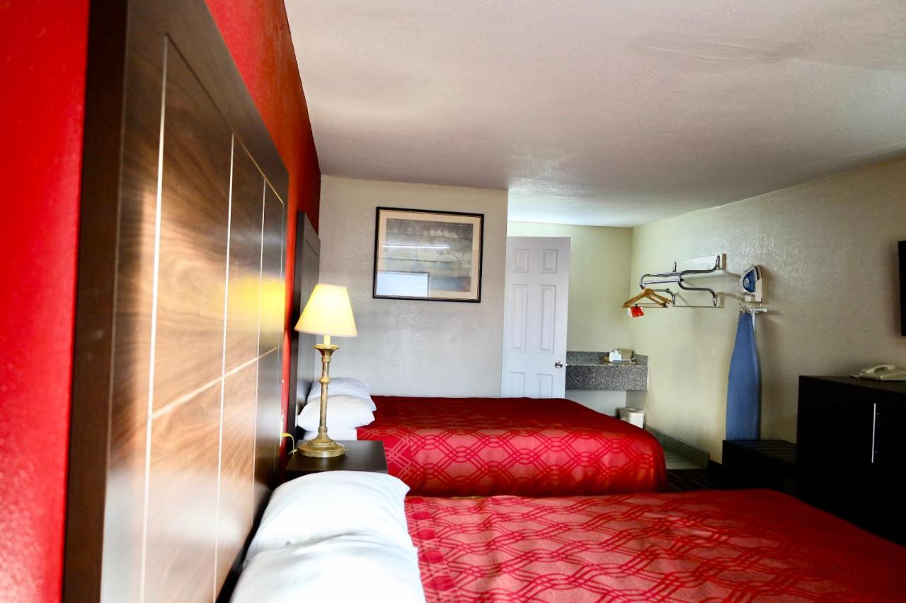 | Rodeway Inn - Pauls Valley