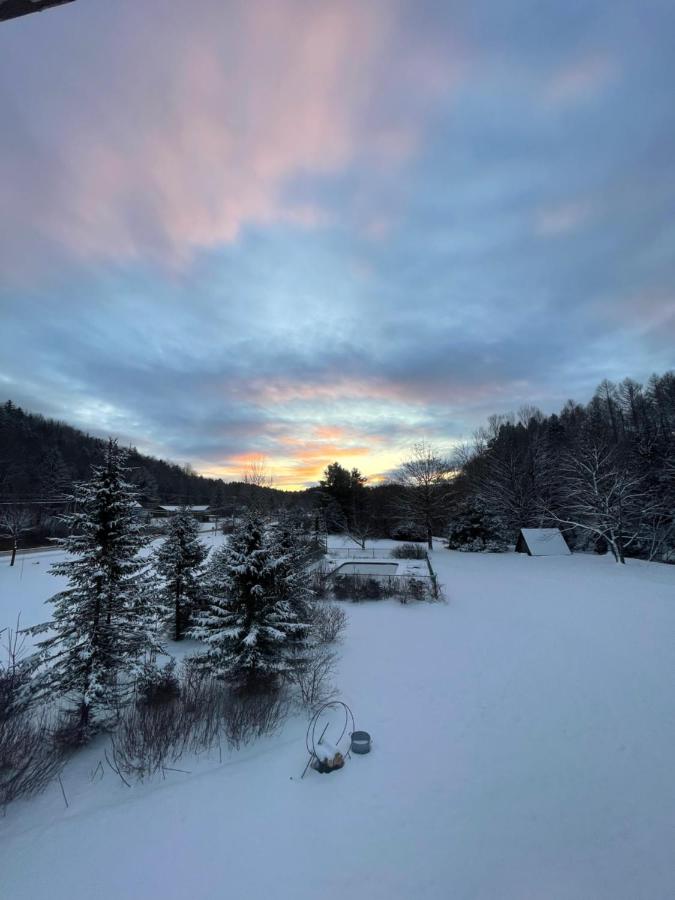 | Sugar Maple Inn