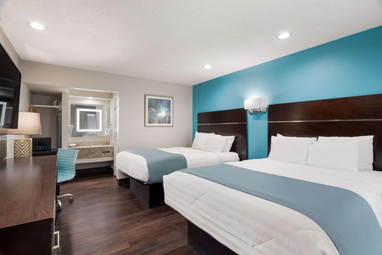 | SureStay Hotel Laredo by Best Western
