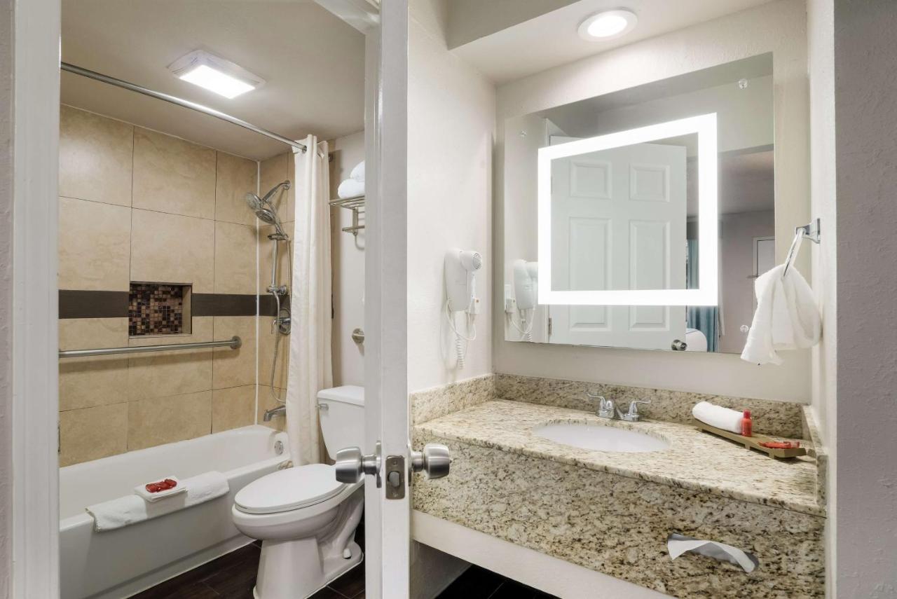 | SureStay Hotel Laredo by Best Western
