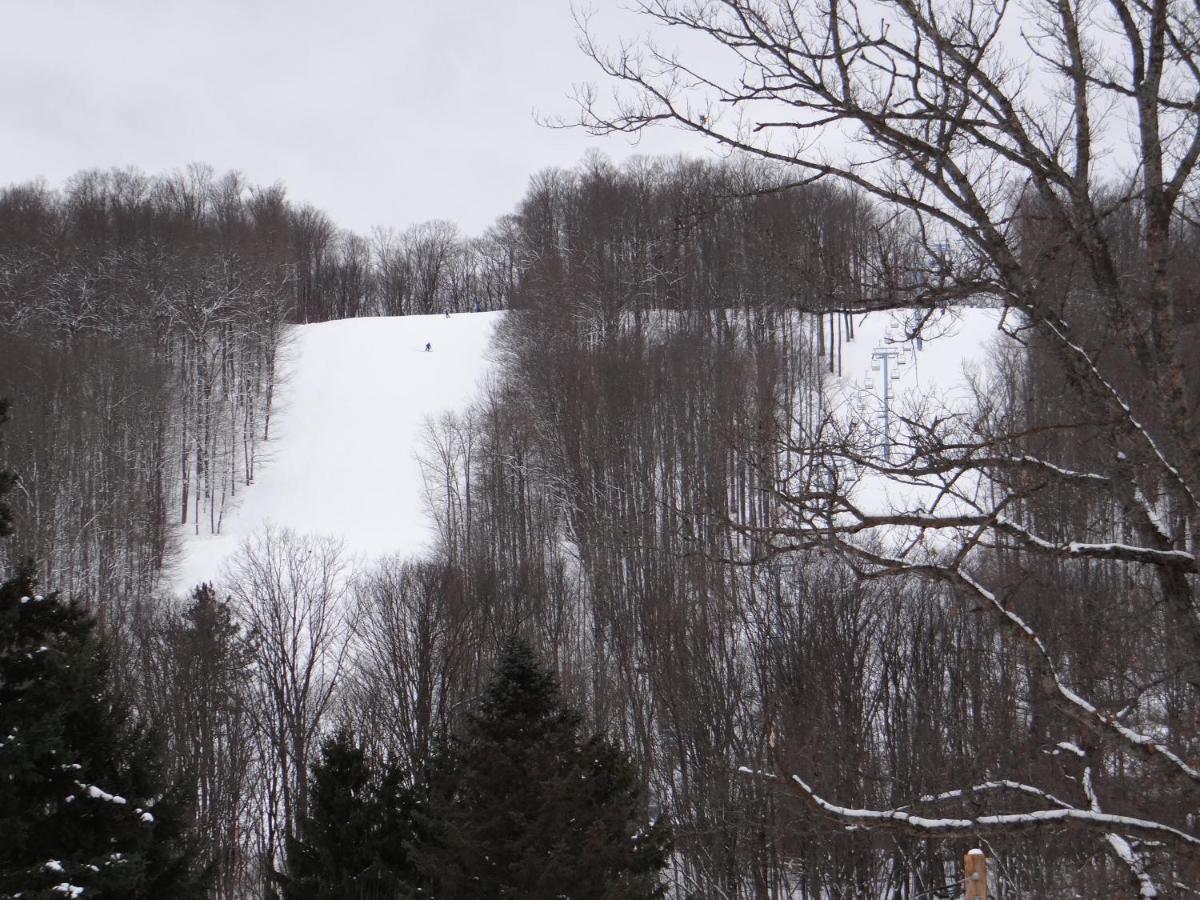 | Edelweiss Ski Lodge