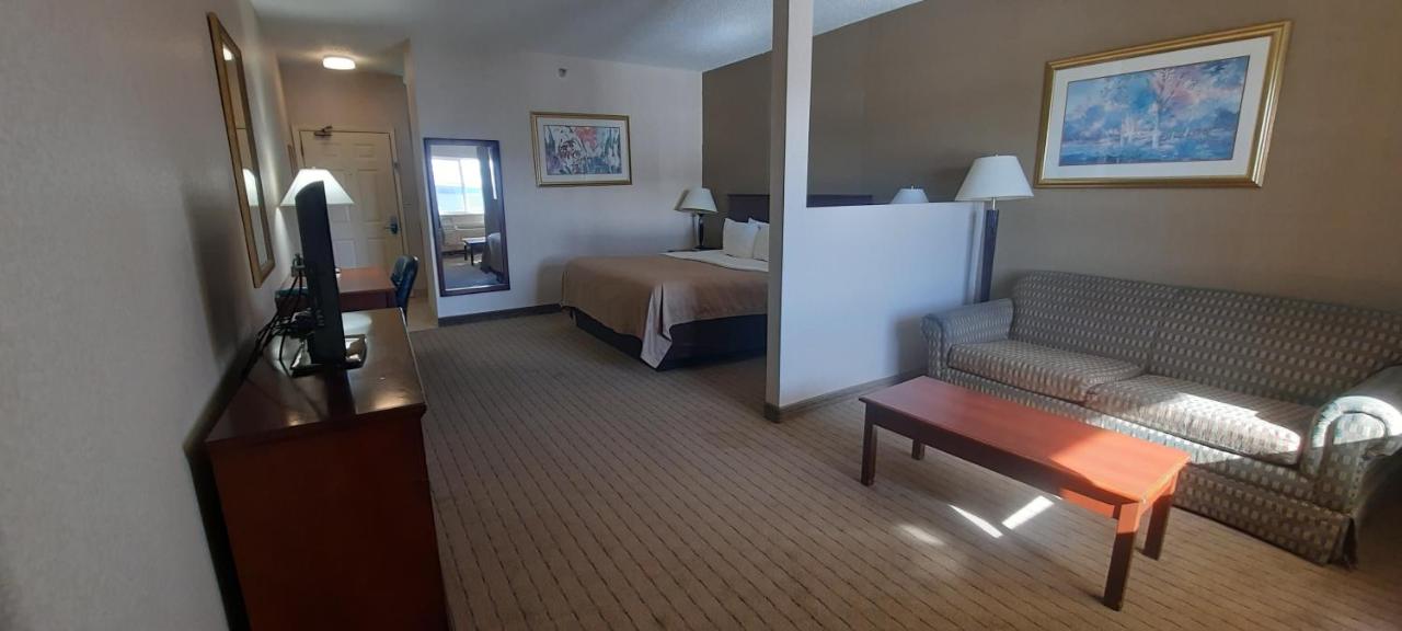 King Room - Non-Smoking at Quality Inn & Suites Grants - I-40