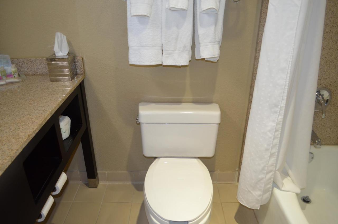 | Liyo Inn