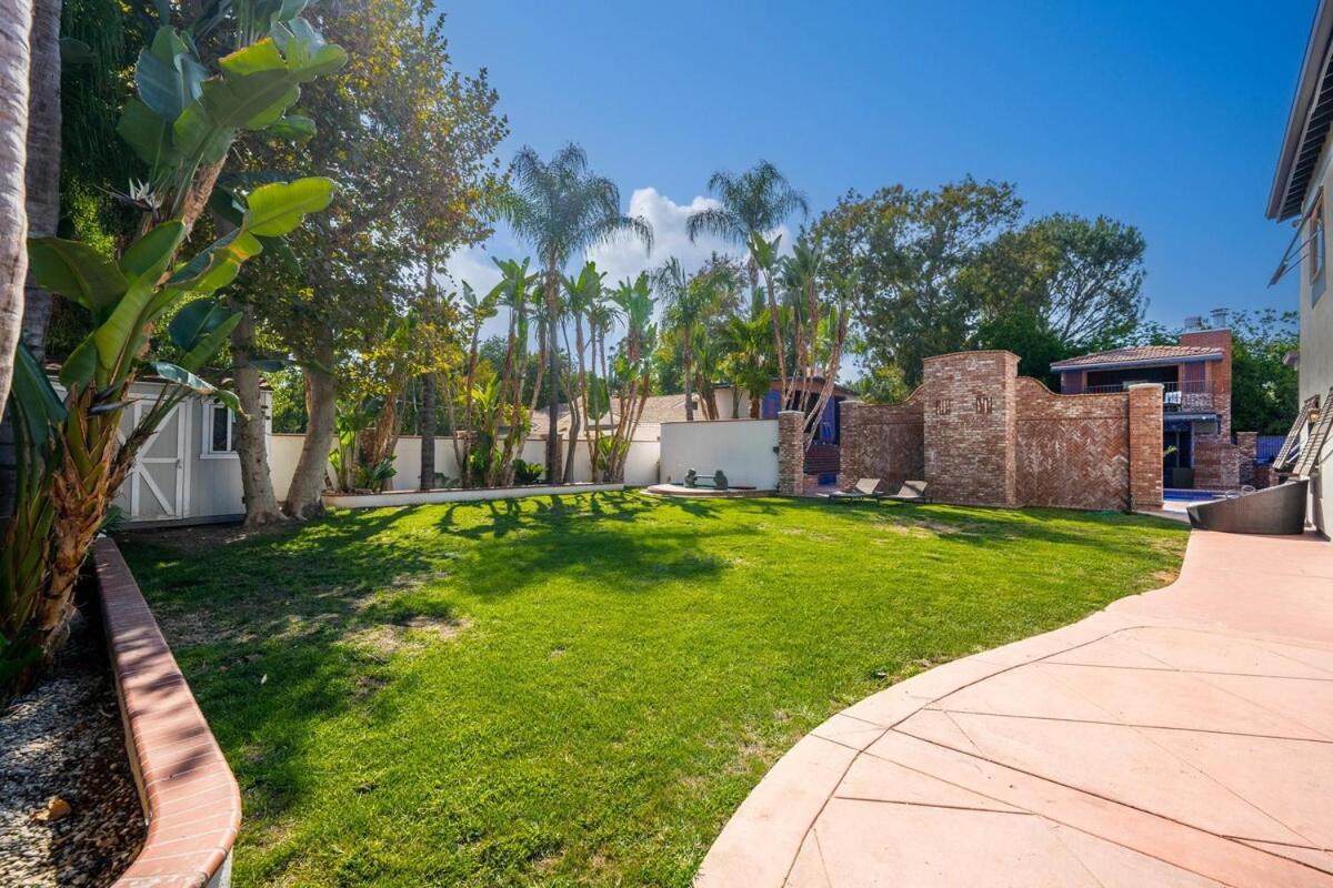 | California Oasis