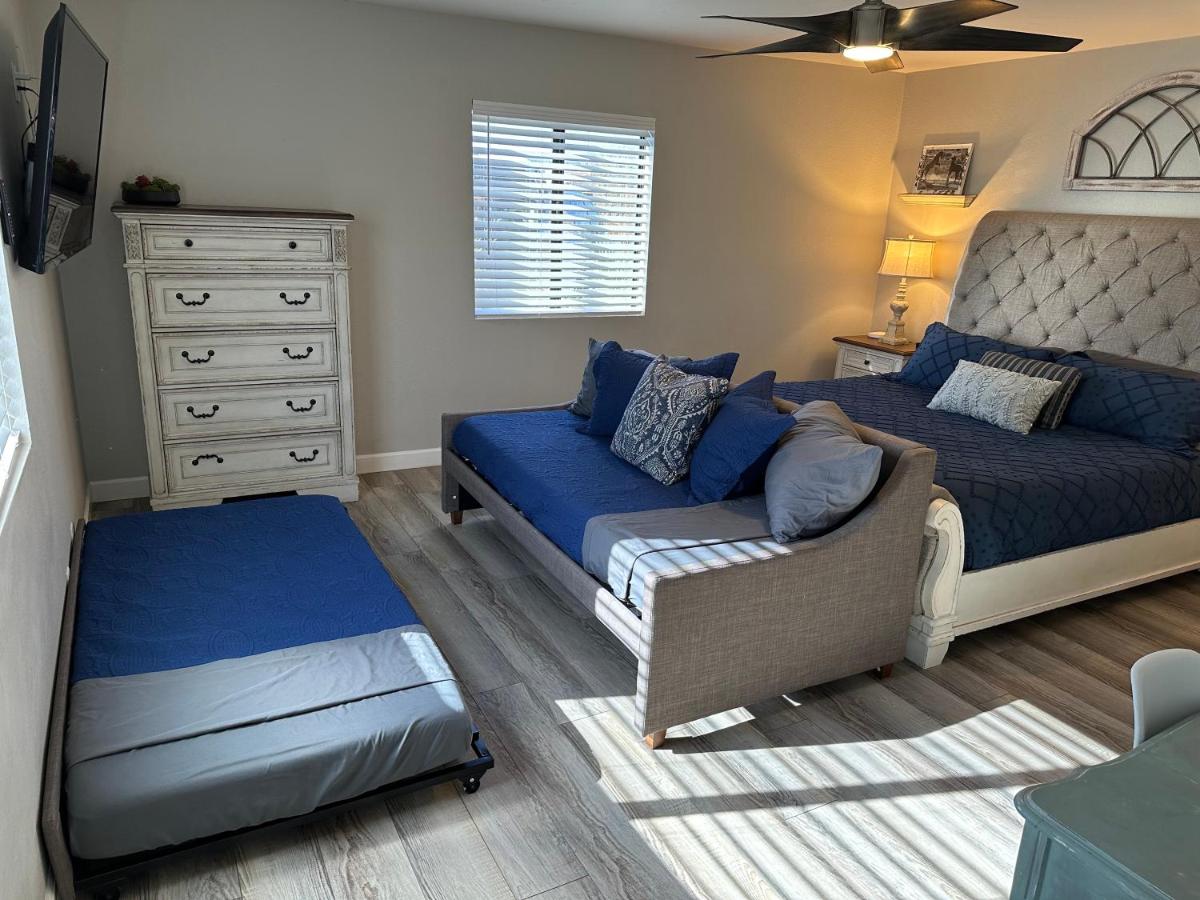 | Lakeside DREAMstay - Fun&Games, Pool/Spa, Bball