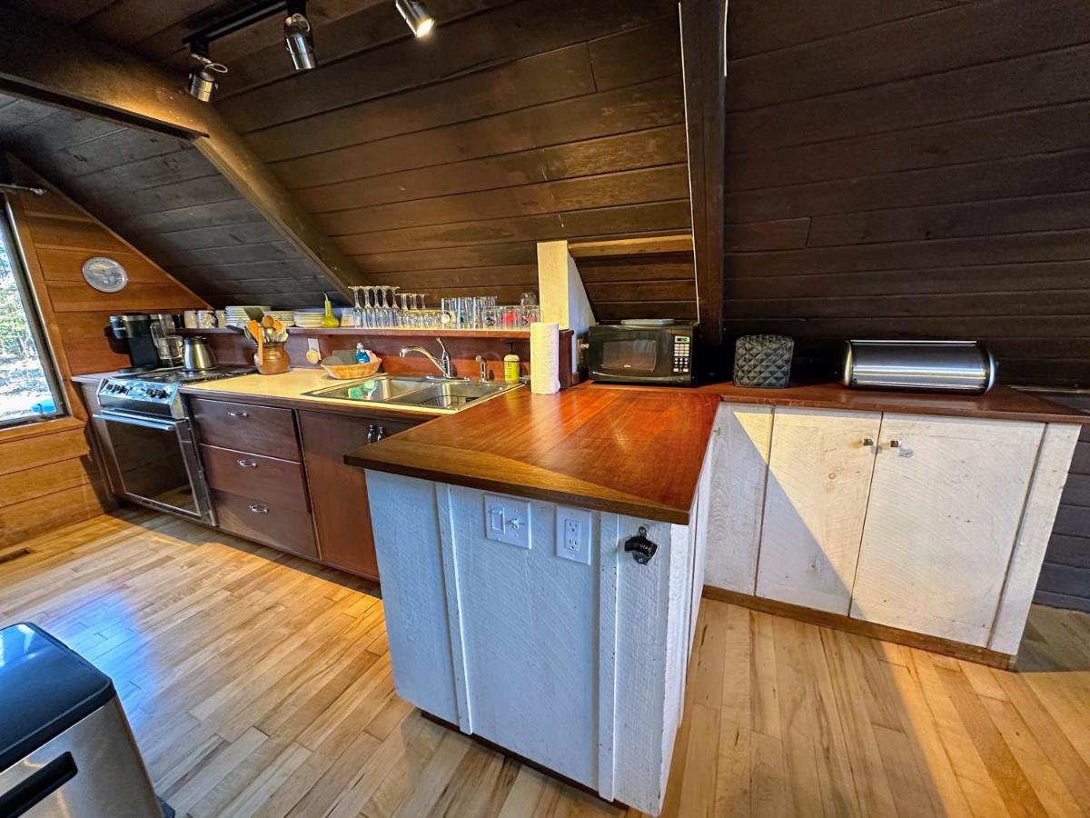 | 70SC rustic ski chalet close to Cannon Franconia Bretton Woods
